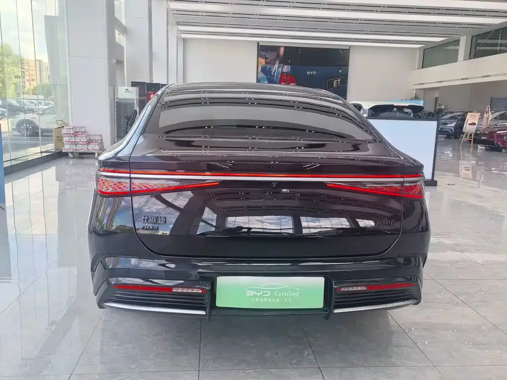 BYD Seal 07 DM-i — фото 7