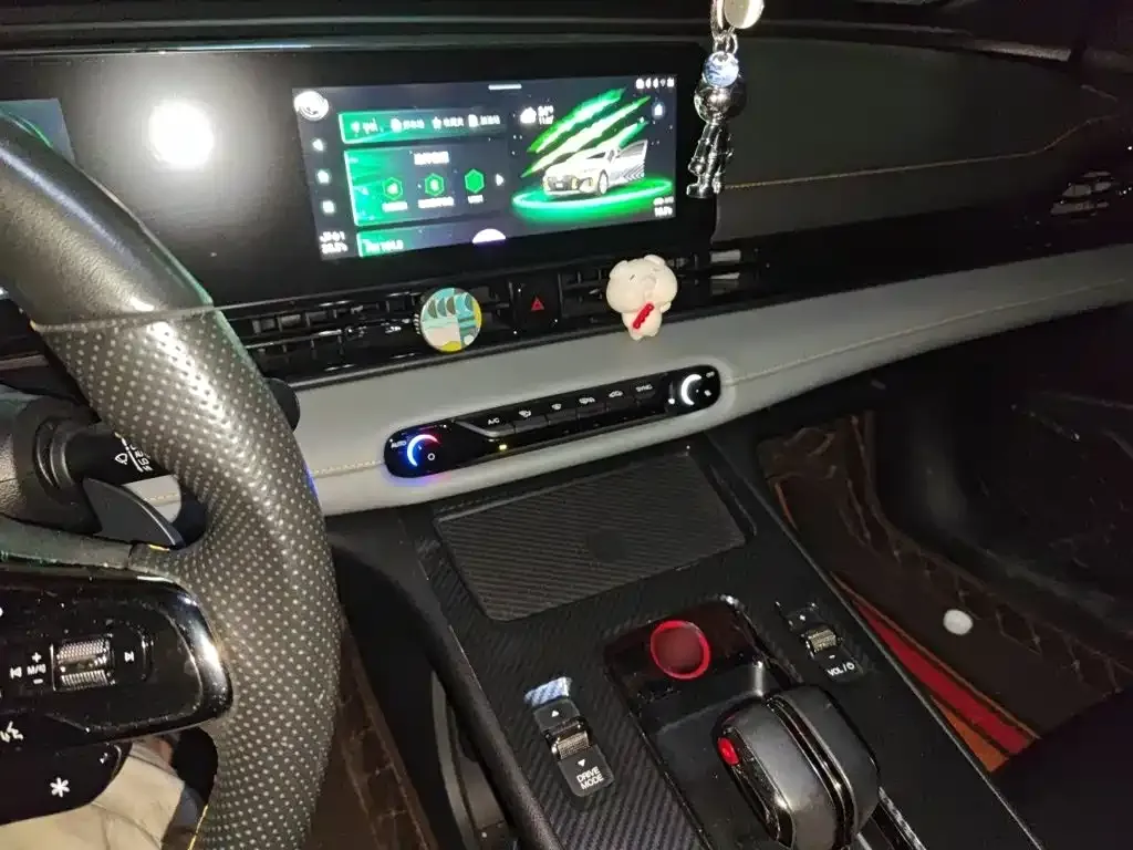 GAC Motor Shadow Leopard — фото 6