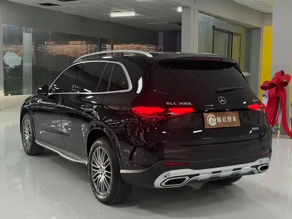 Mercedes-Benz GLC — фото 5