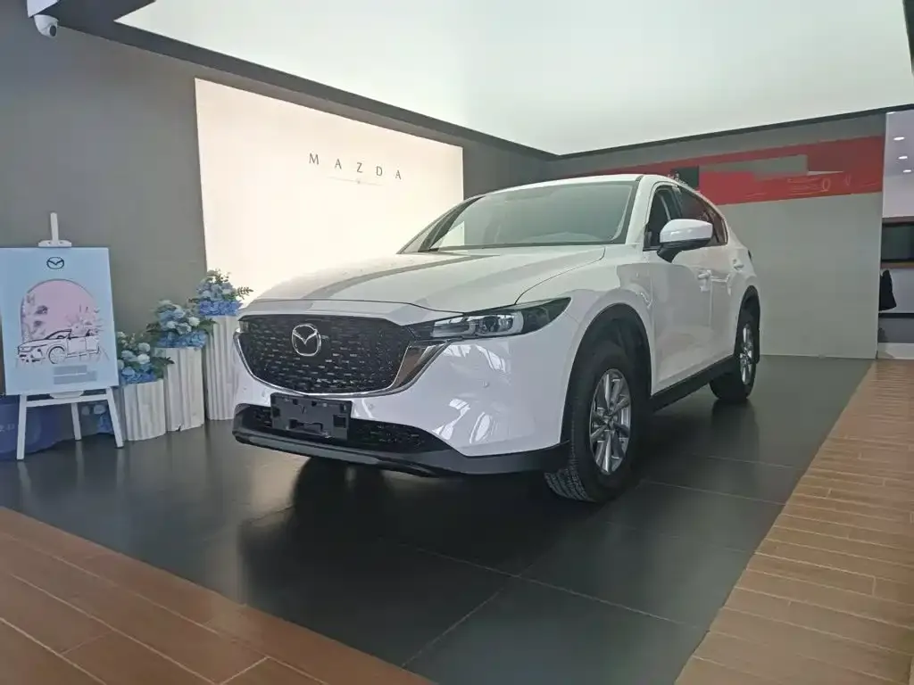 Mazda CX-5 — фото 1
