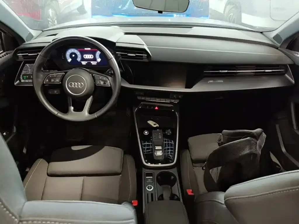 Audi A3 — фото 2