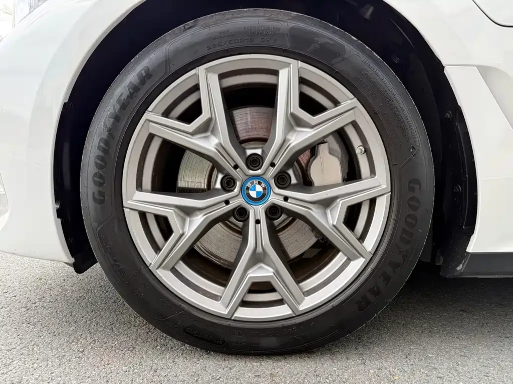 BMW i3 — фото 10