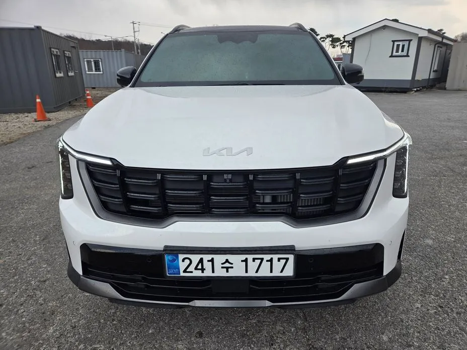 Kia Sorento — фото 1