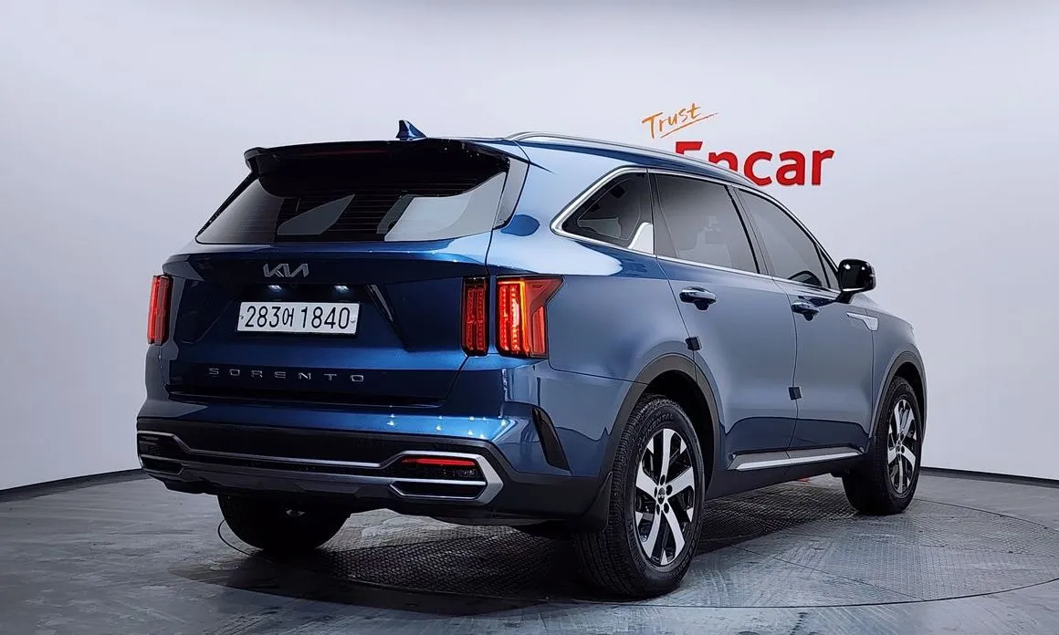 Kia Sorento — фото 3