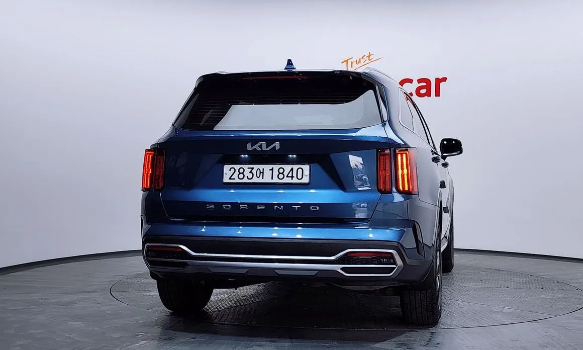 Kia Sorento — фото 4