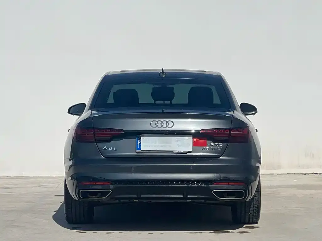 Audi A4L — фото 3