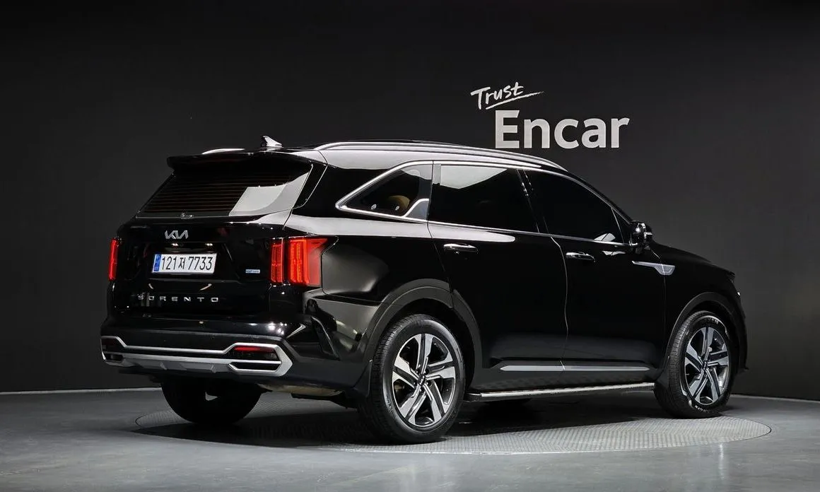 Kia Sorento — фото 5