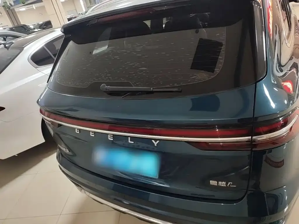 Geely Xingyue L — фото 2