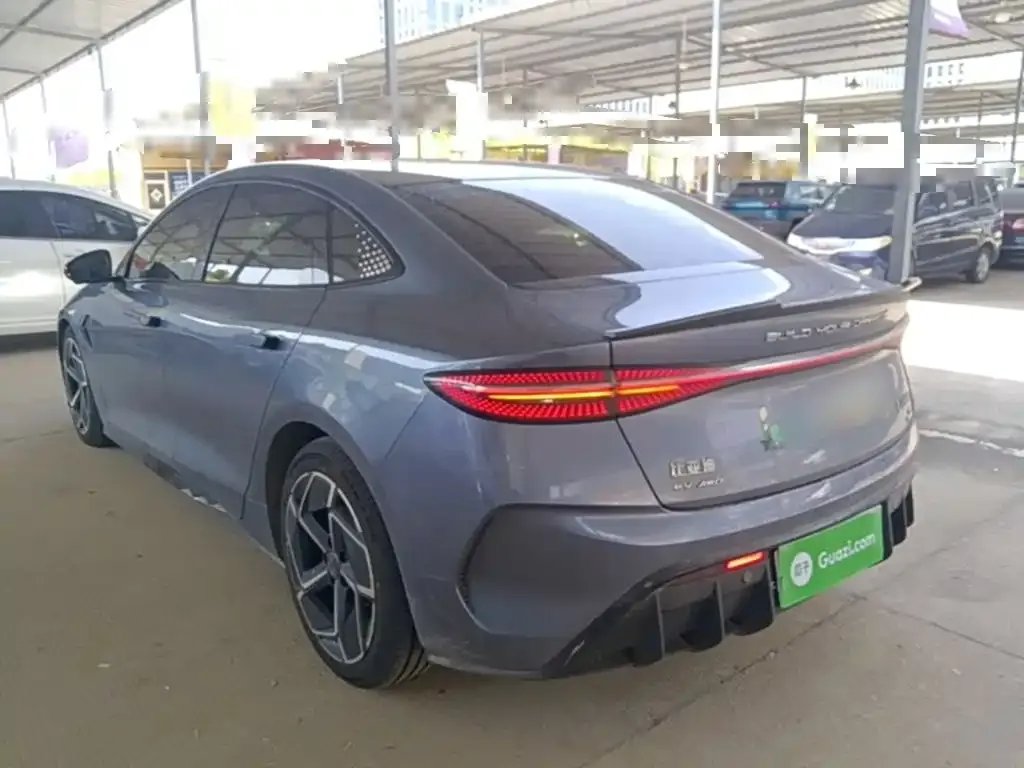 BYD Seal — фото 2