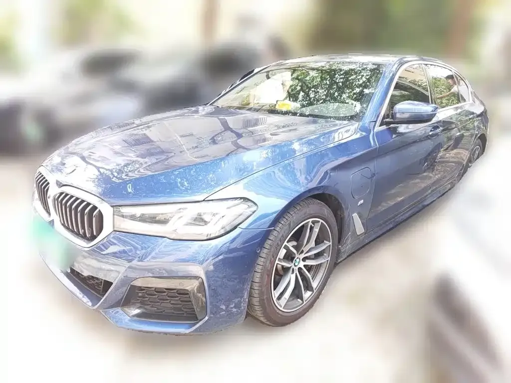 BMW 5 Series New Energy — фото 1