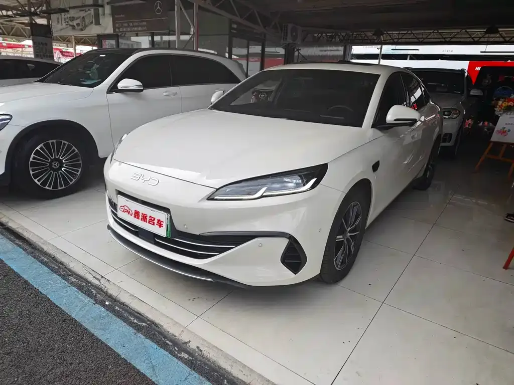 BYD Seal 06 — фото 1