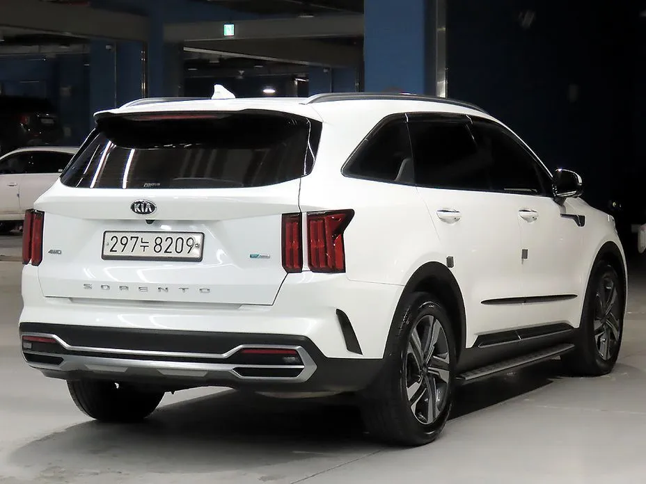 Kia Sorento — фото 3
