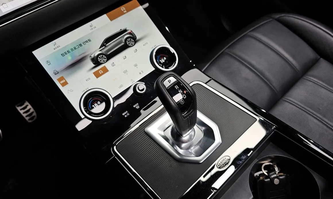 Land Rover Range Rover Evoque — фото 6