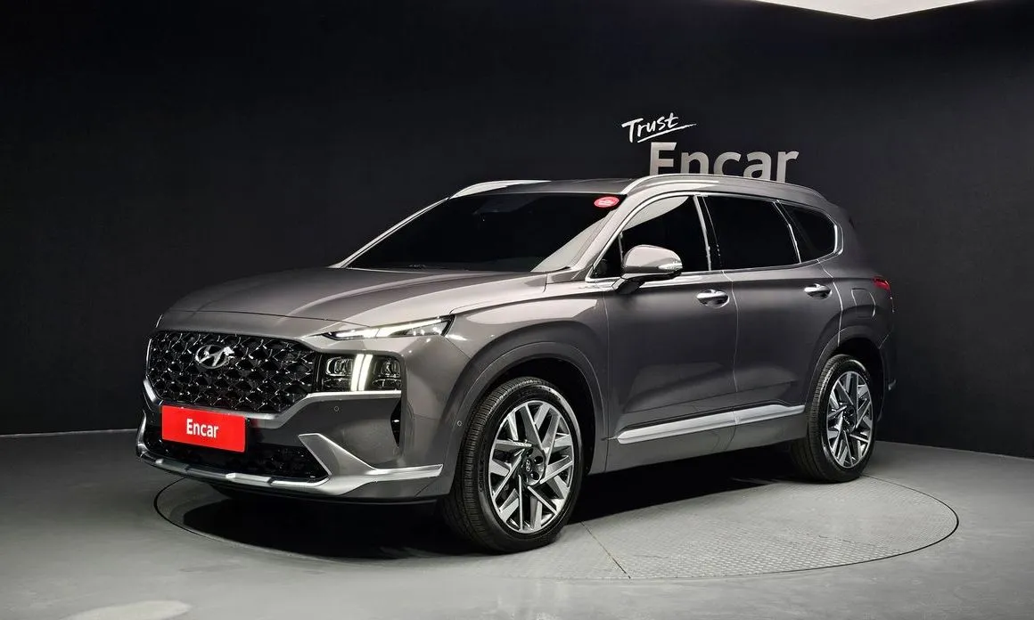 Hyundai Santafe — фото 1