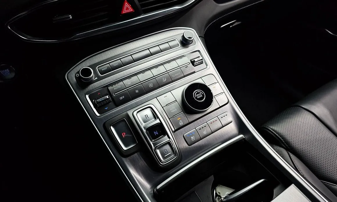 Hyundai Santafe — фото 6