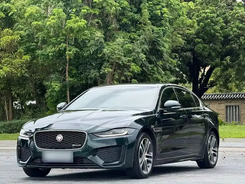 Jaguar XEL — фото 1