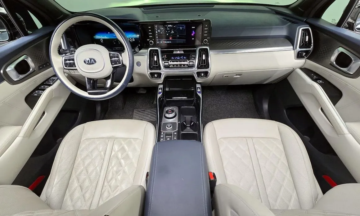 Kia Sorento — фото 4