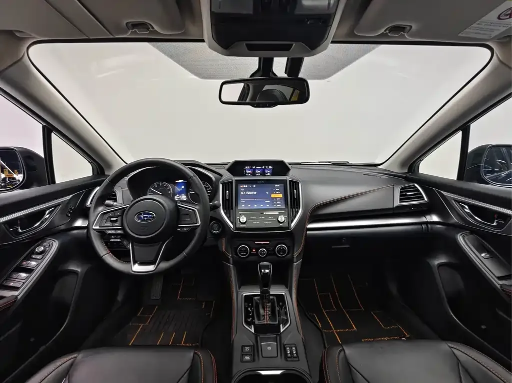 Subaru XV — фото 6