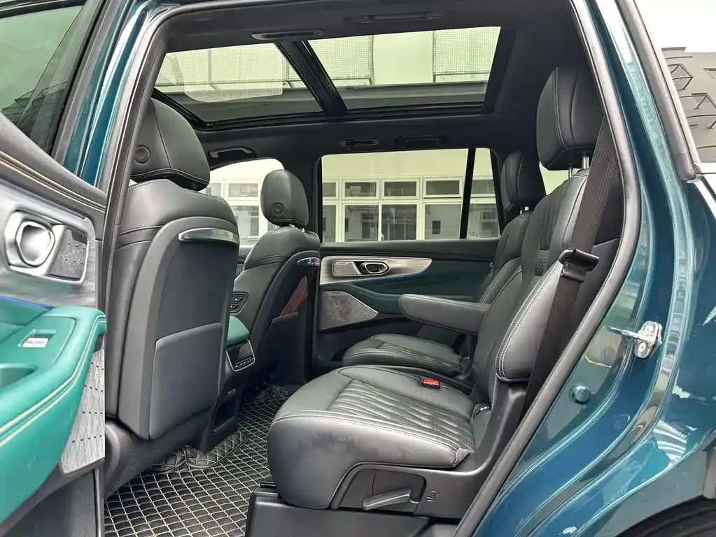 GAC Motor Trumpchi GS8 — фото 2