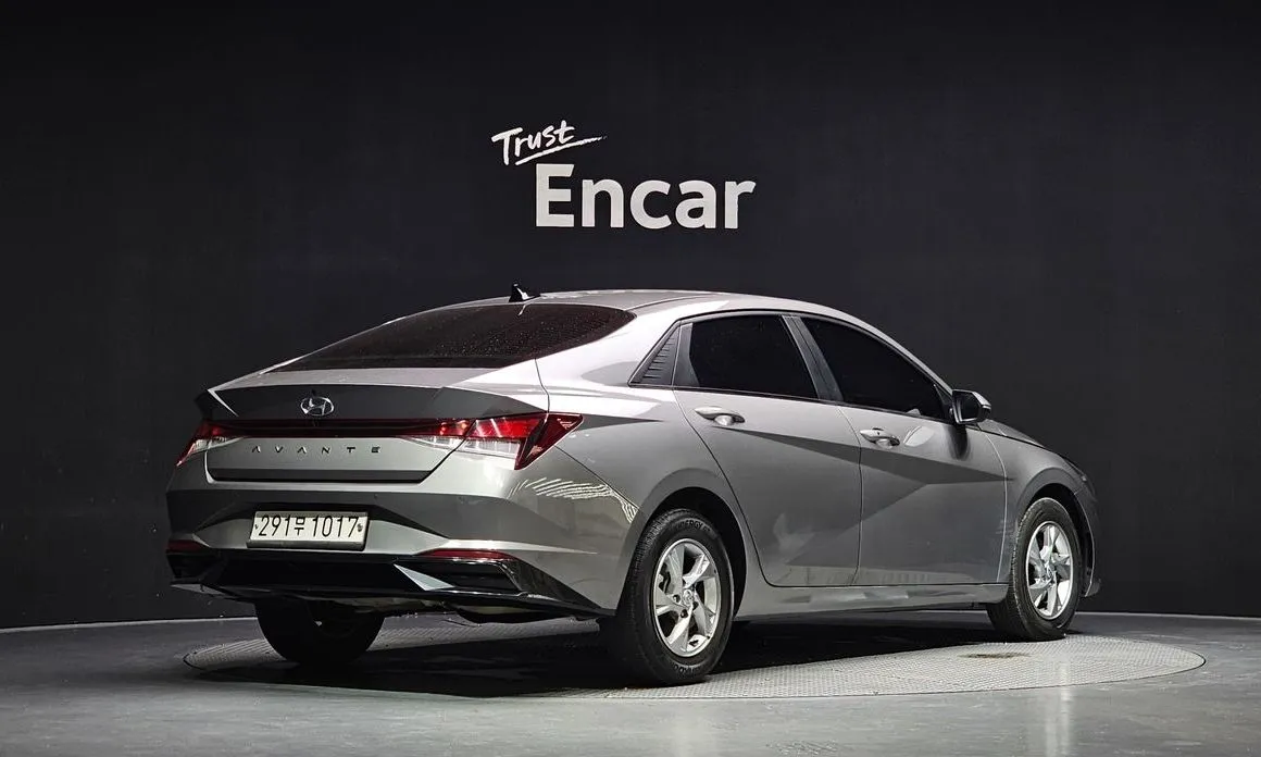 Hyundai AVANTE — фото 3