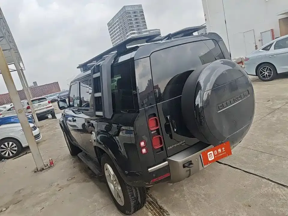 Land Rover Defender — фото 4