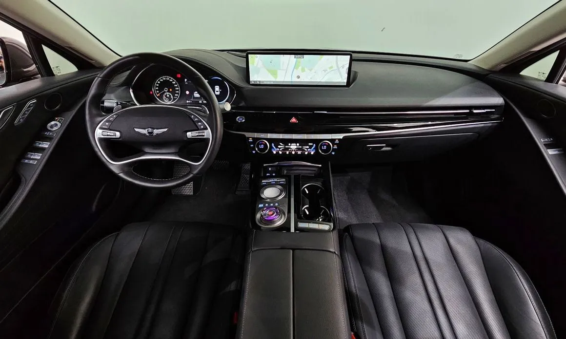 Genesis G80 — фото 10