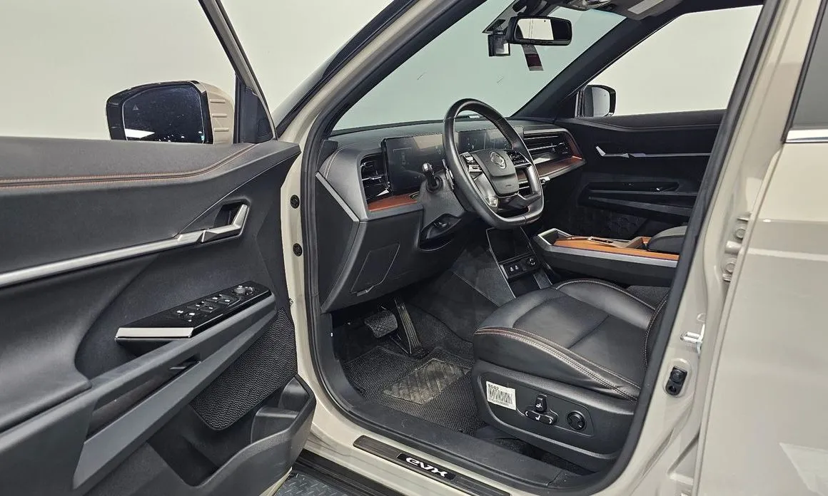 KG Mobility (Ssangyong) Torres — фото 10