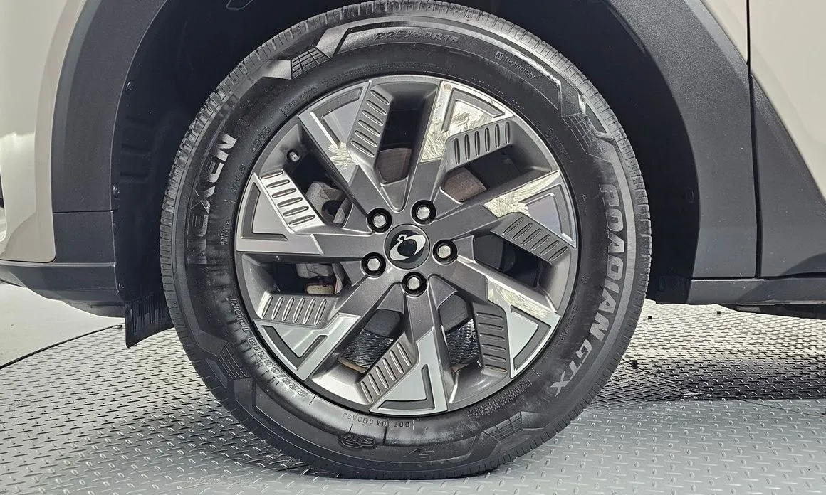 KG Mobility (Ssangyong) Torres — фото 6