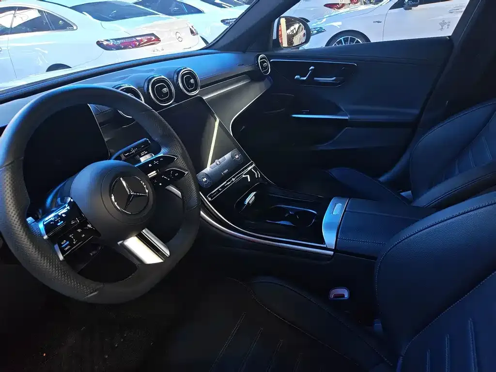Mercedes-Benz C-Class — фото 10