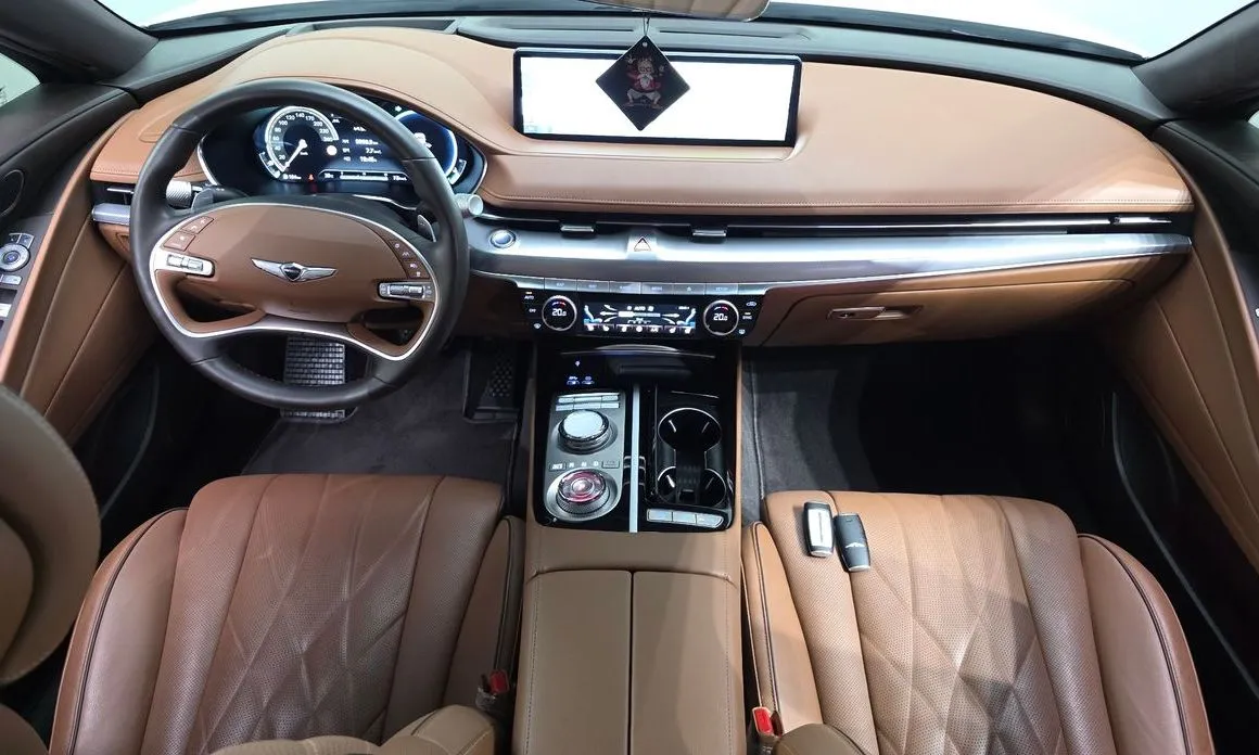 Genesis G80 — фото 10
