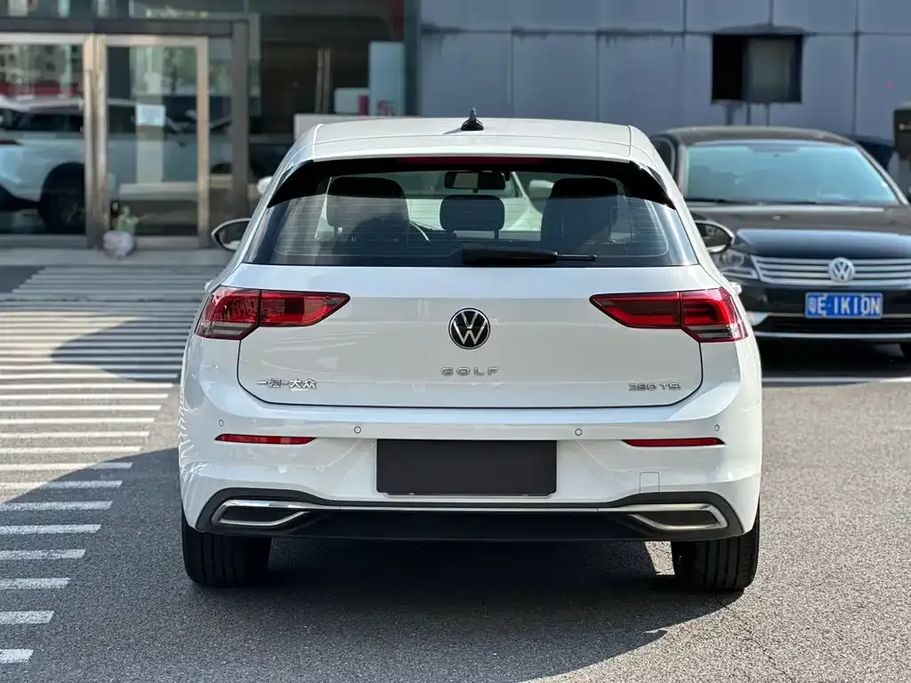 Volkswagen Golf — фото 4