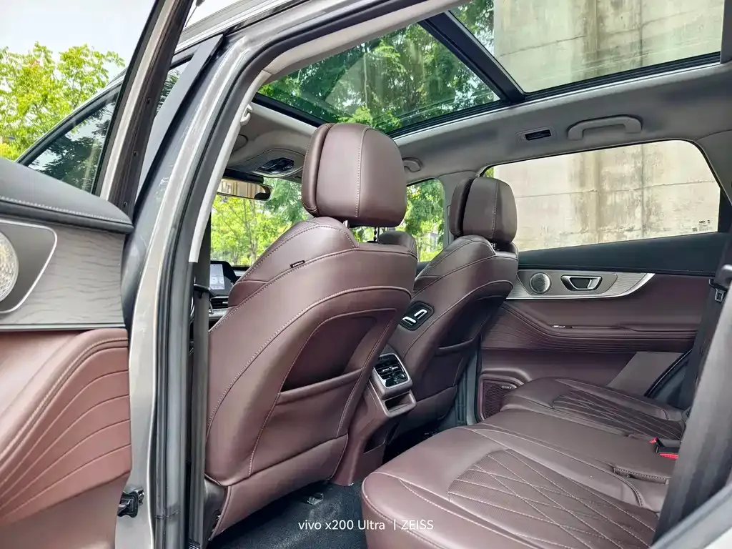 Chery Tiggo 8 PRO — фото 6