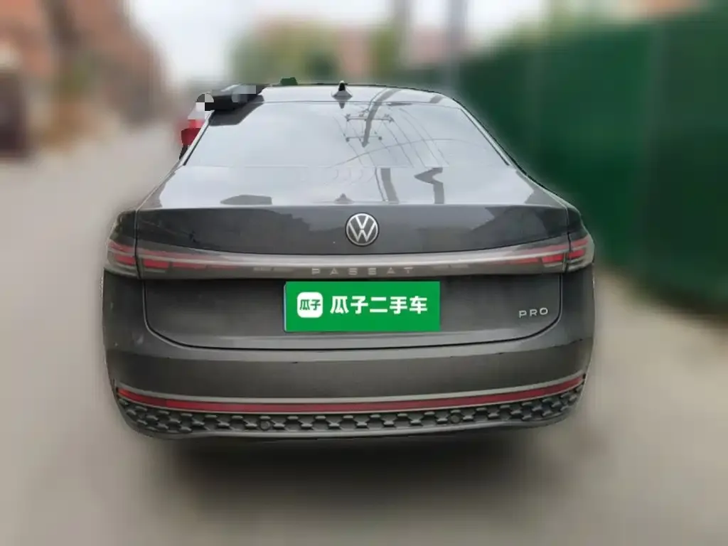 Volkswagen Passat — фото 5