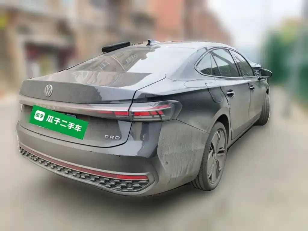 Volkswagen Passat — фото 3