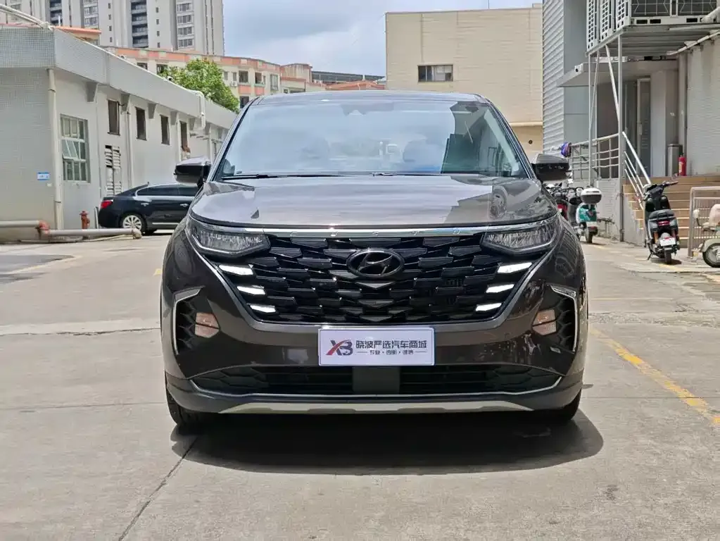 Hyundai Custo — фото 3