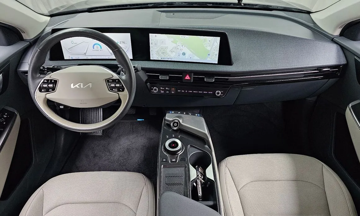 Kia EV6 — фото 8