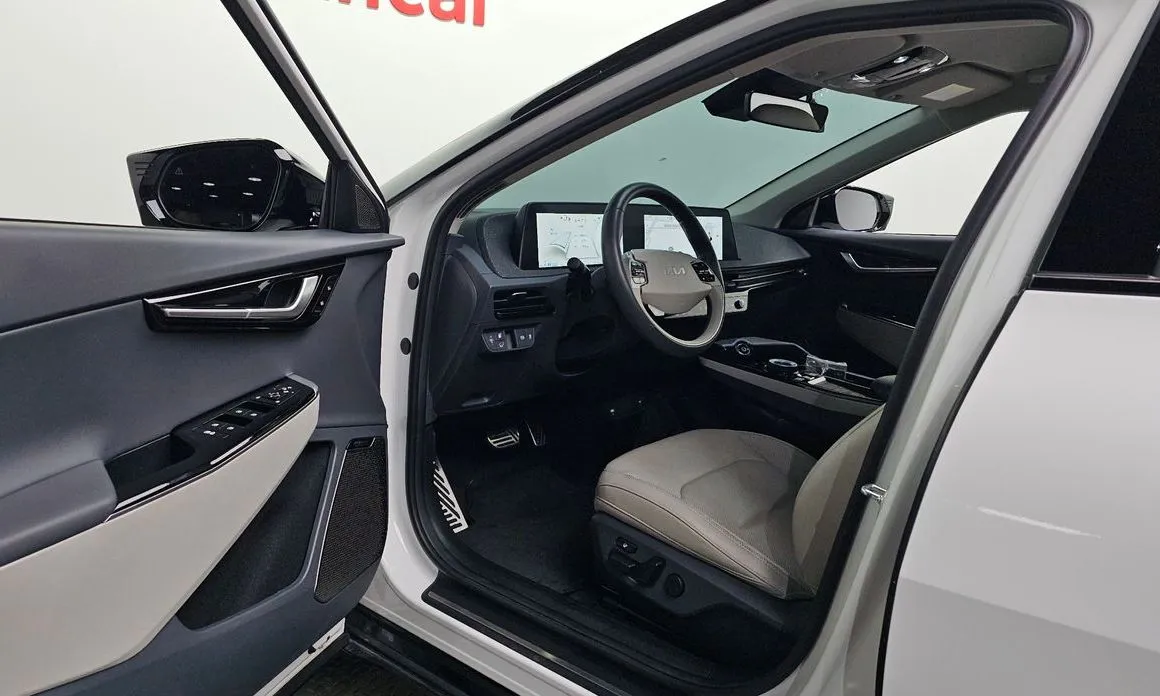 Kia EV6 — фото 6