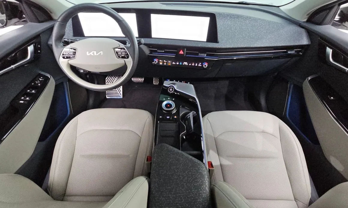 Kia EV6 — фото 9