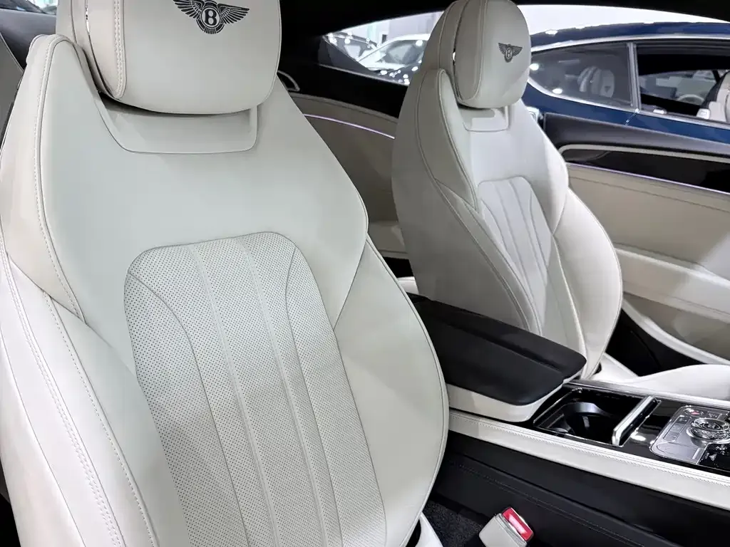 Bentley Continental PHEV — фото 9