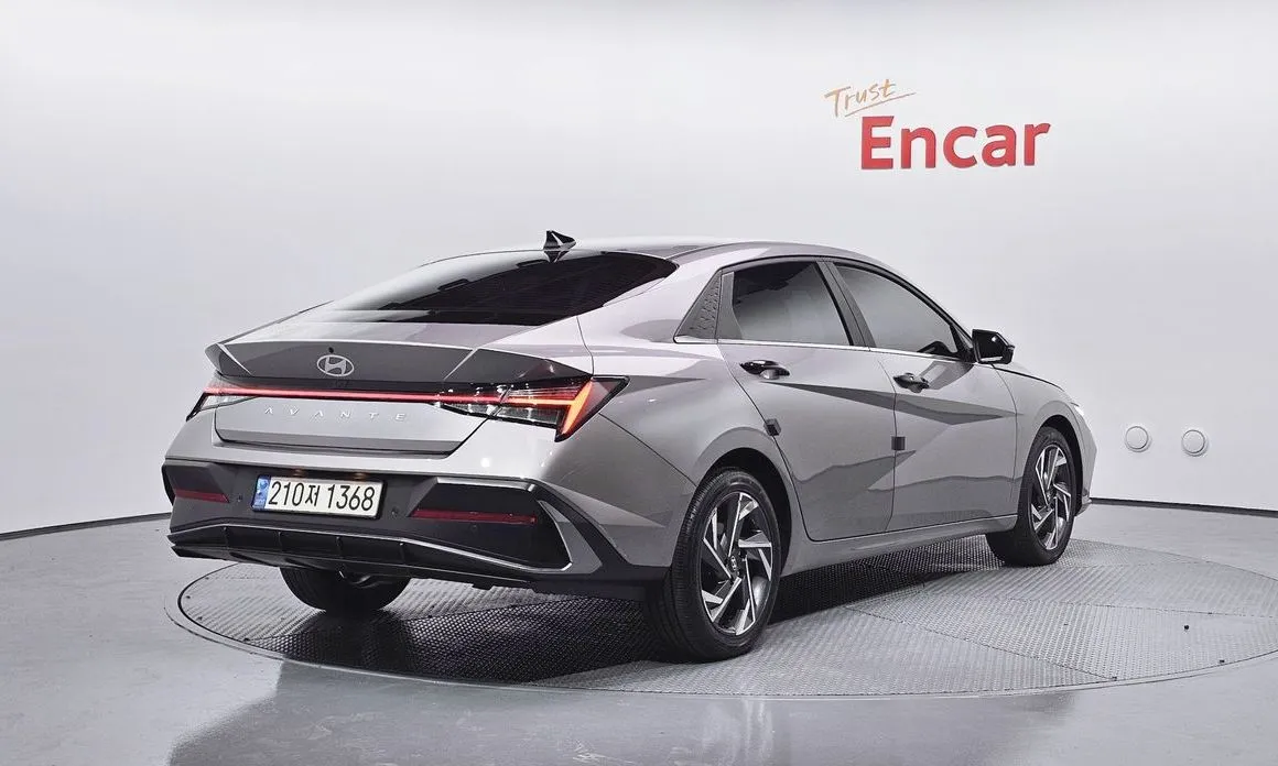 Hyundai AVANTE — фото 2