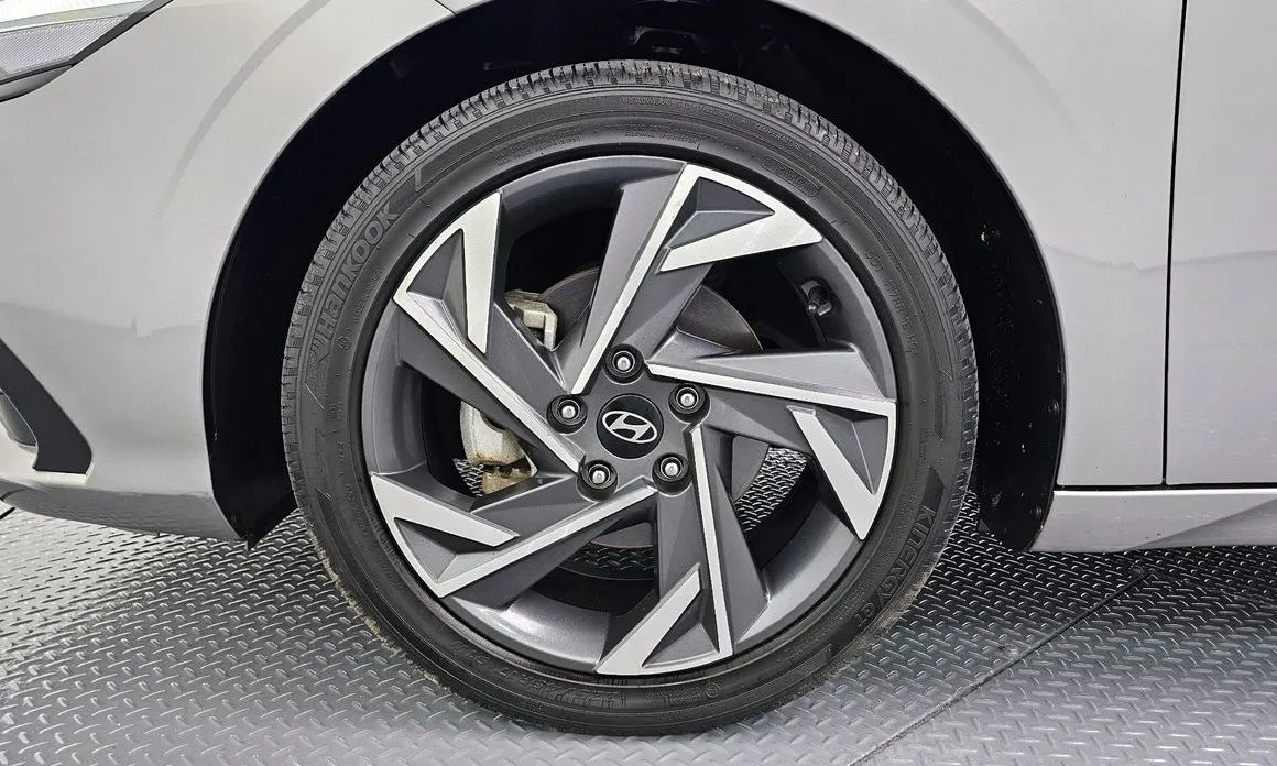 Hyundai AVANTE — фото 7
