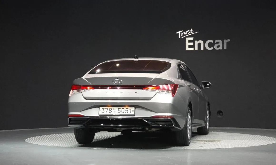 Hyundai AVANTE — фото 4