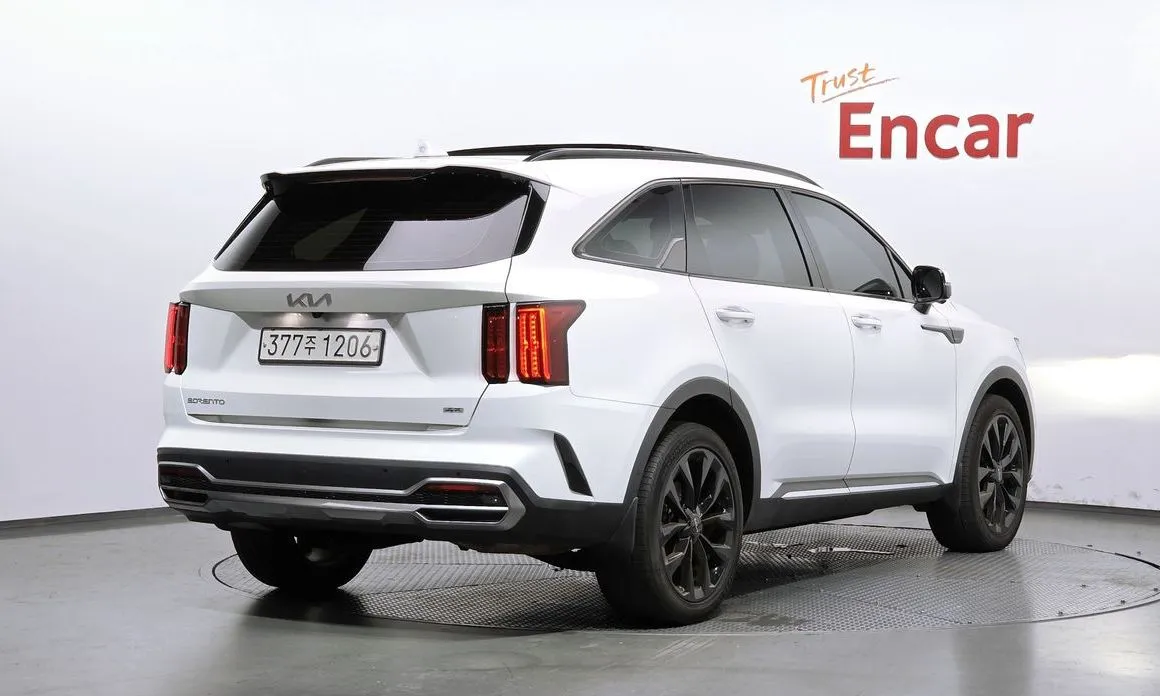 Kia Sorento — фото 3