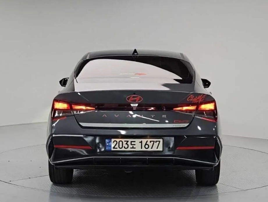 Hyundai AVANTE — фото 3