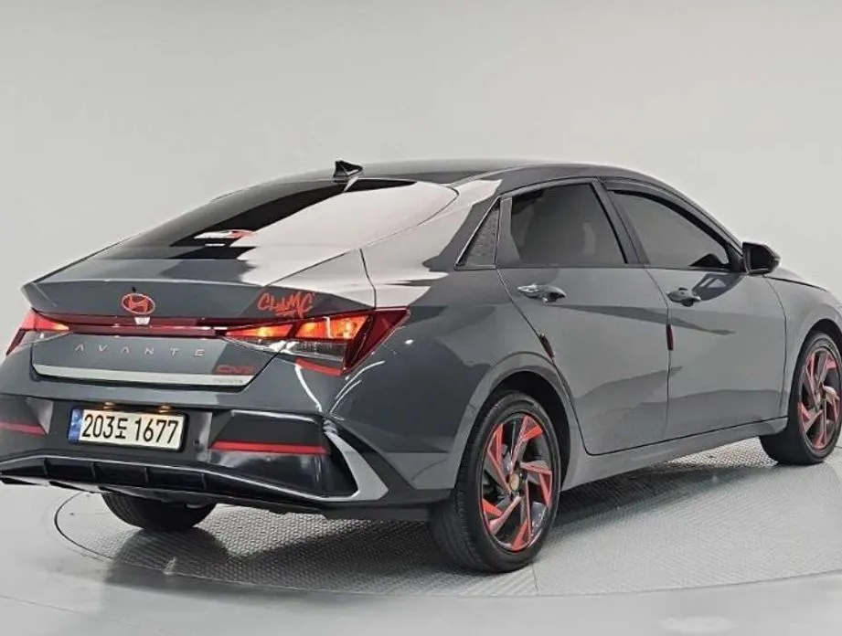 Hyundai AVANTE — фото 4