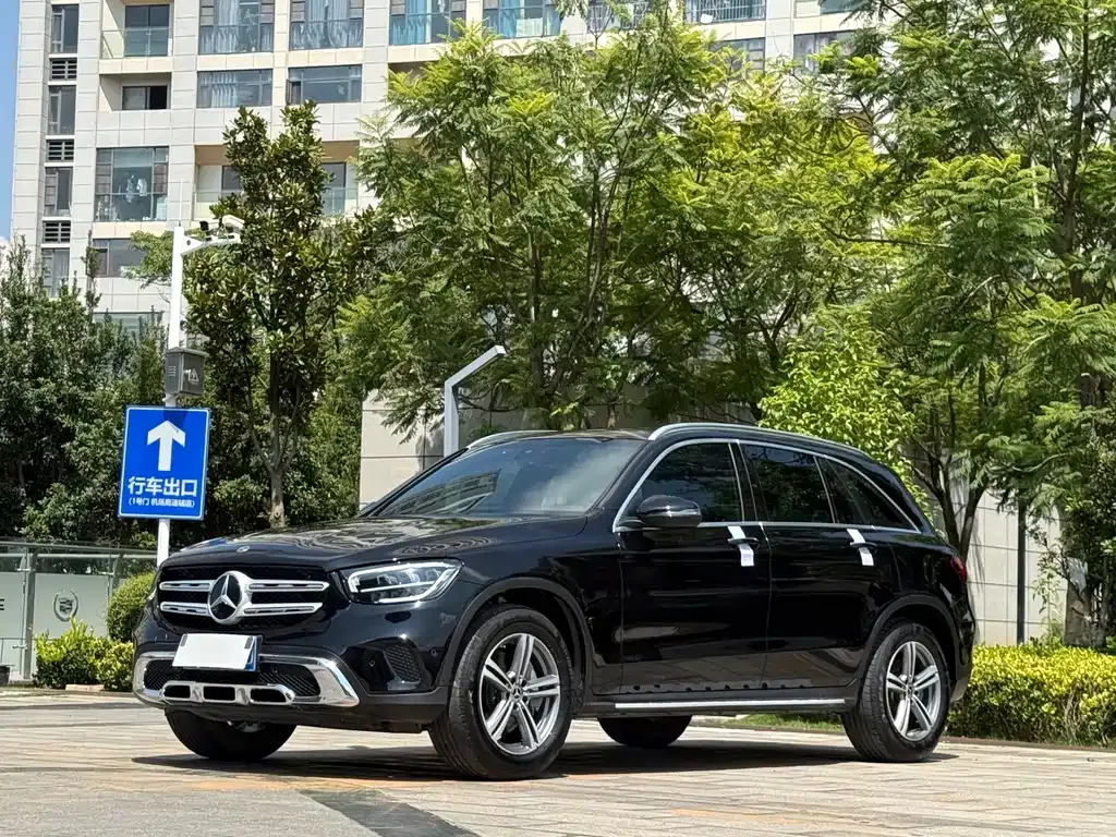 Mercedes-Benz GLC — фото 1