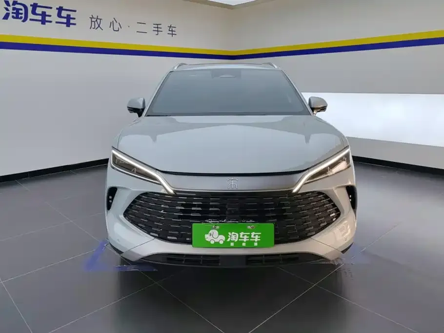 BYD L DM-i — фото 2