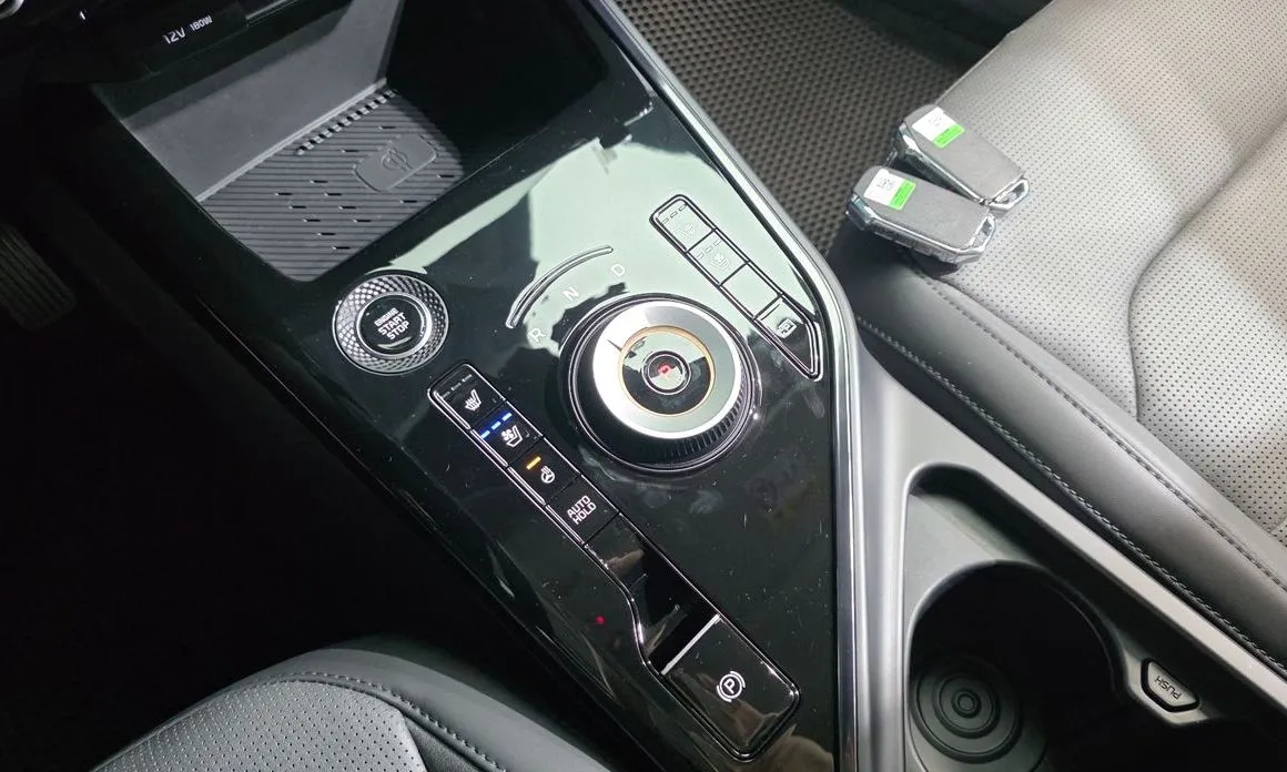 Kia Niro — фото 10