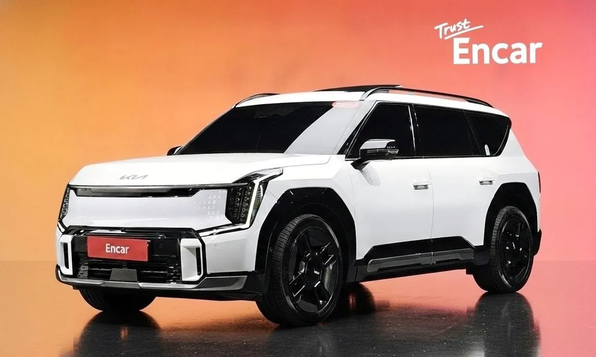 Kia EV9 — фото 1