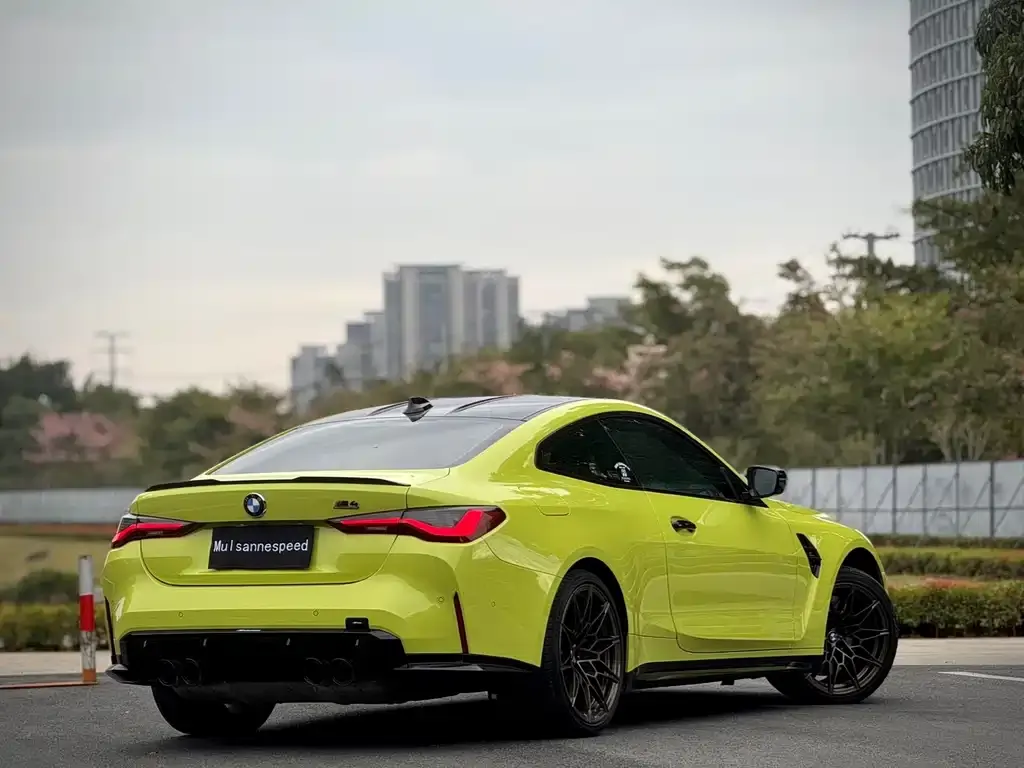BMW M4 — фото 5